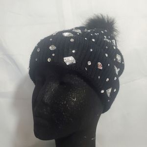 Black Beanie Pom Pom Cap Slouchy Diamond Accents Gray Faux Fur One Size